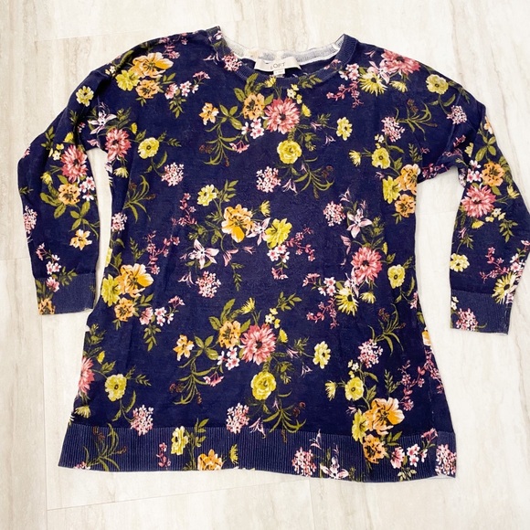 LOFT Floral Knit Sweater Navy Blue Light and SOFT - Picture 1 of 5